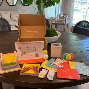 LOVEVERY “The Senser” complete play kit. For ages 5-6 months. NO MISSING PIECES!